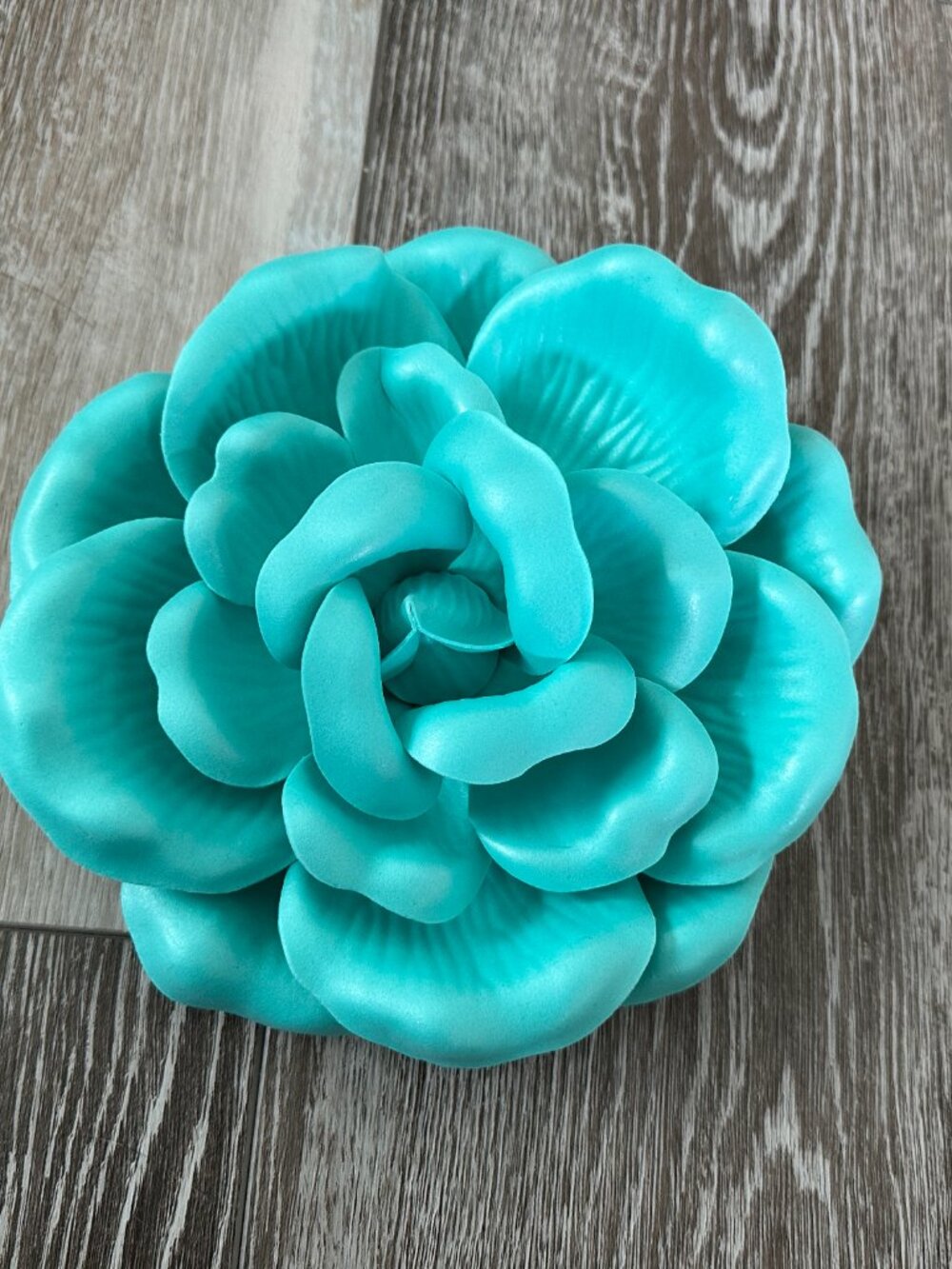 NWOT Aqua Turquoise Gorgeous Flower Wall Decor Cottage Shabby Chic - Picture 3 of 5
